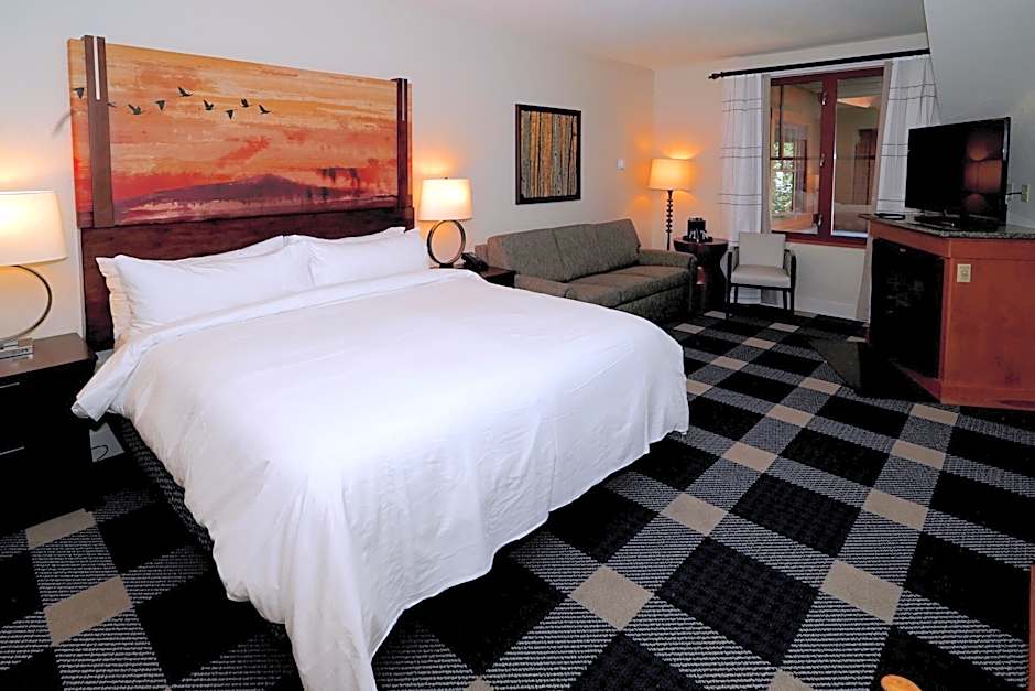 Heavenly Village Condos - Grand Residence