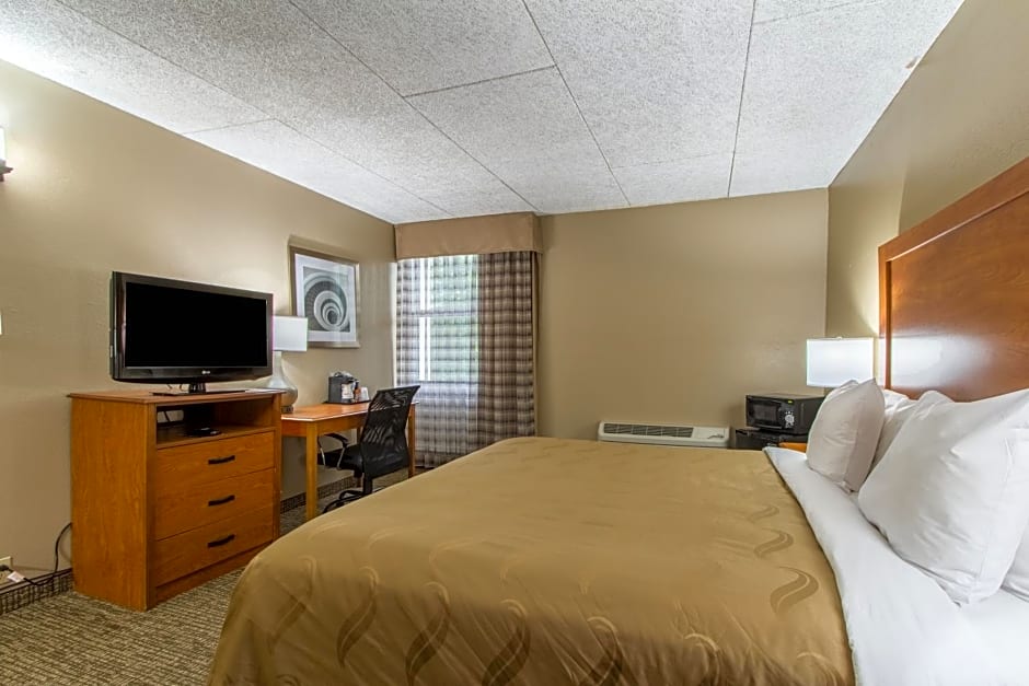 GreenRidge Hotel