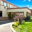 Super 8 by Wyndham Sarnia ON