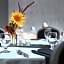 Holiday Inn Hotel & Suites Madison West