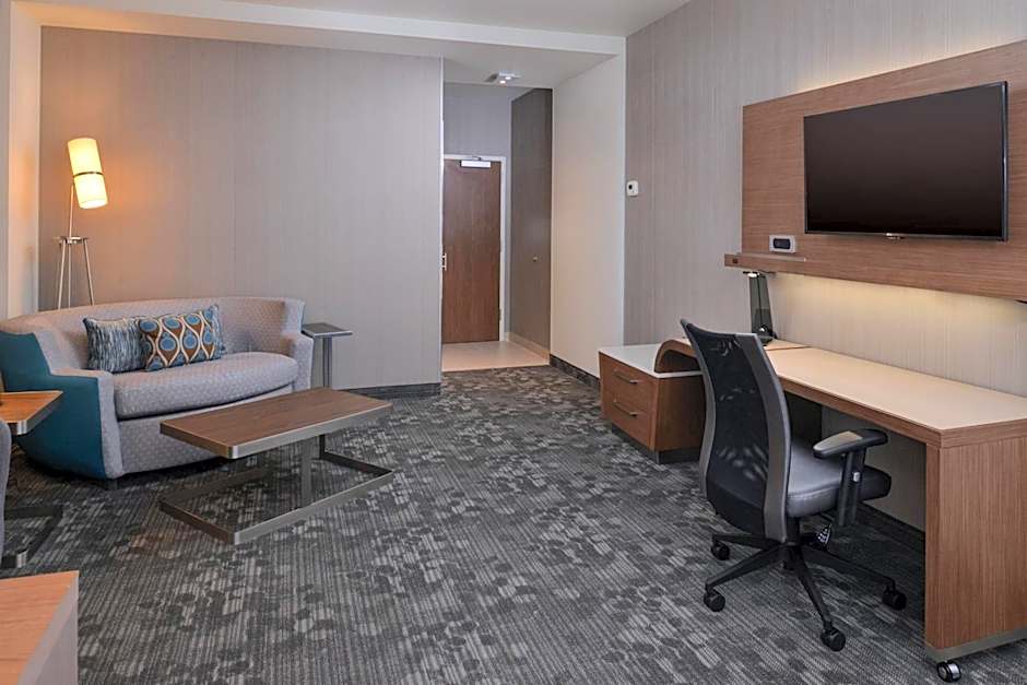 Courtyard by Marriott St. Louis St. Peters