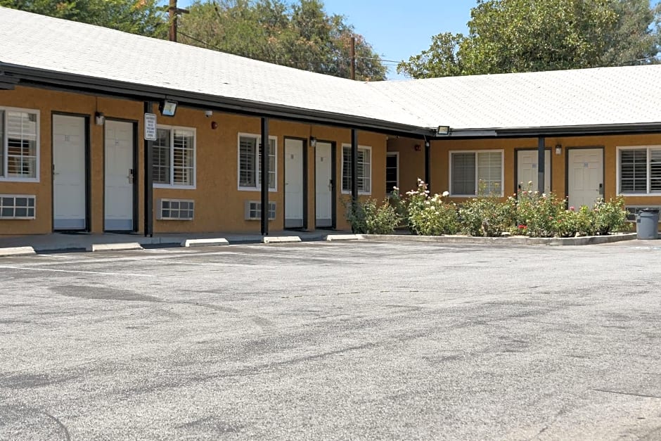 Covina Motel