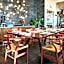 The Envoy Hotel, Autograph Collection by Marriott