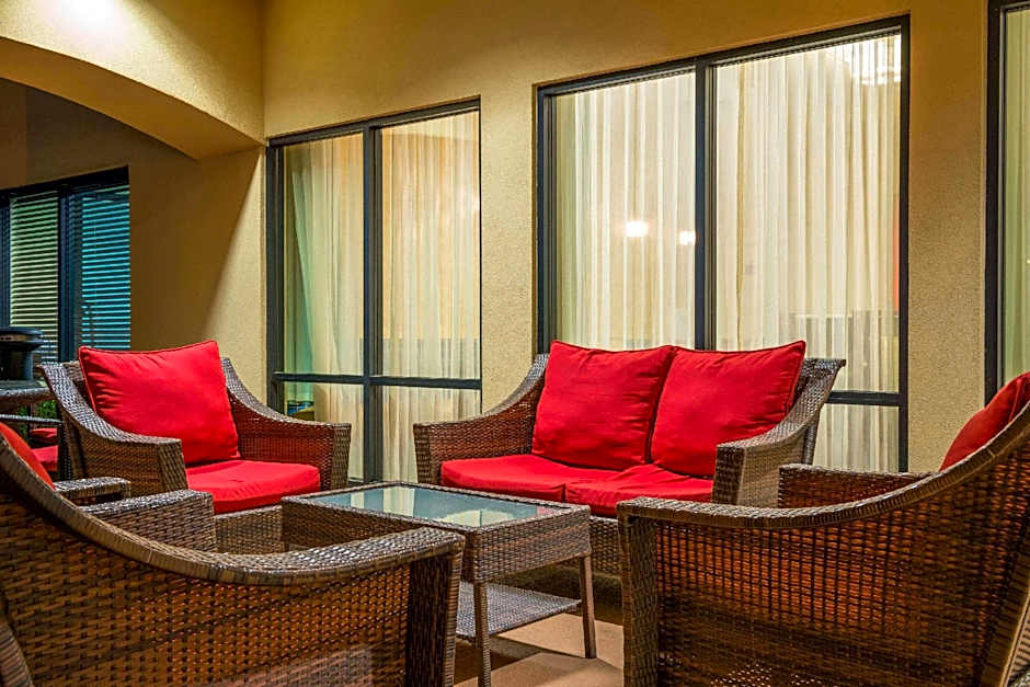 Independence 47 Hotel