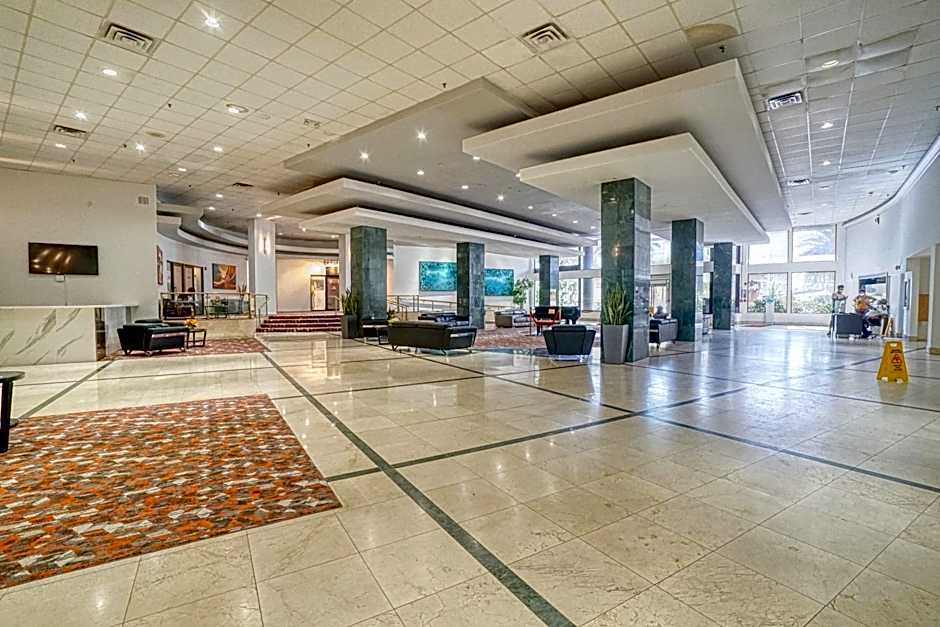 Deluxe Studios and Apartments at the Casablanca