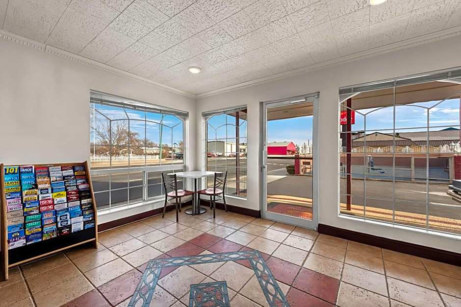 Econo Lodge Fallon Naval Air Station Area