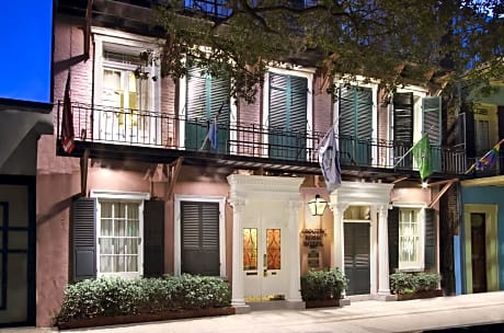 Lamothe House Hotel