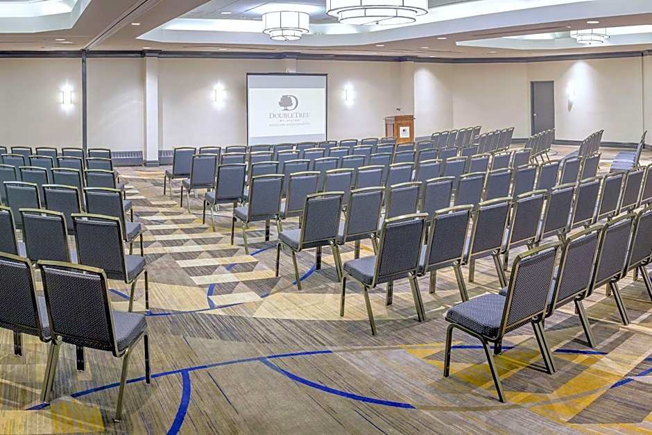 DoubleTree by Hilton Rockland, MA