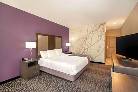 King Room - Non-Smoking