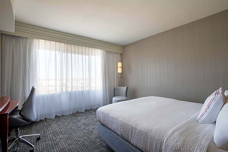 Courtyard by Marriott Dallas Allen at Allen Event Center