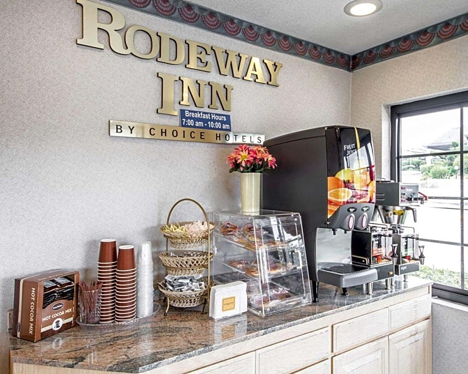Rodeway Inn Monterey Near Fairgrounds