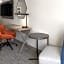 Holiday Inn Express Hotel & Suites Brattleboro