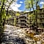 Chateau Eau Claire & Roaring Fork Frias