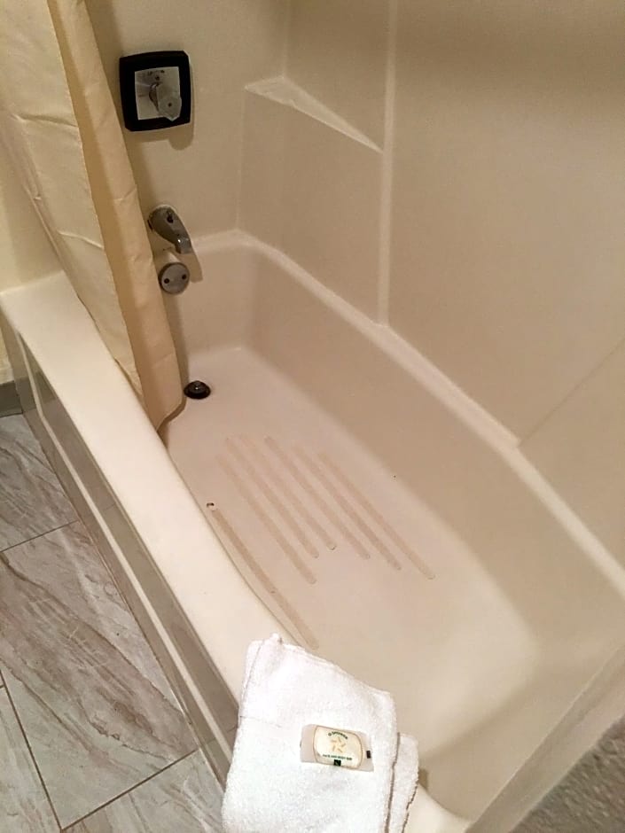 Quality Inn Milwaukee Route 45