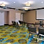 Holiday Inn Express Fresno River Park Highway 41