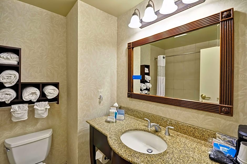 Hampton Inn By Hilton And Suites North Charleston
