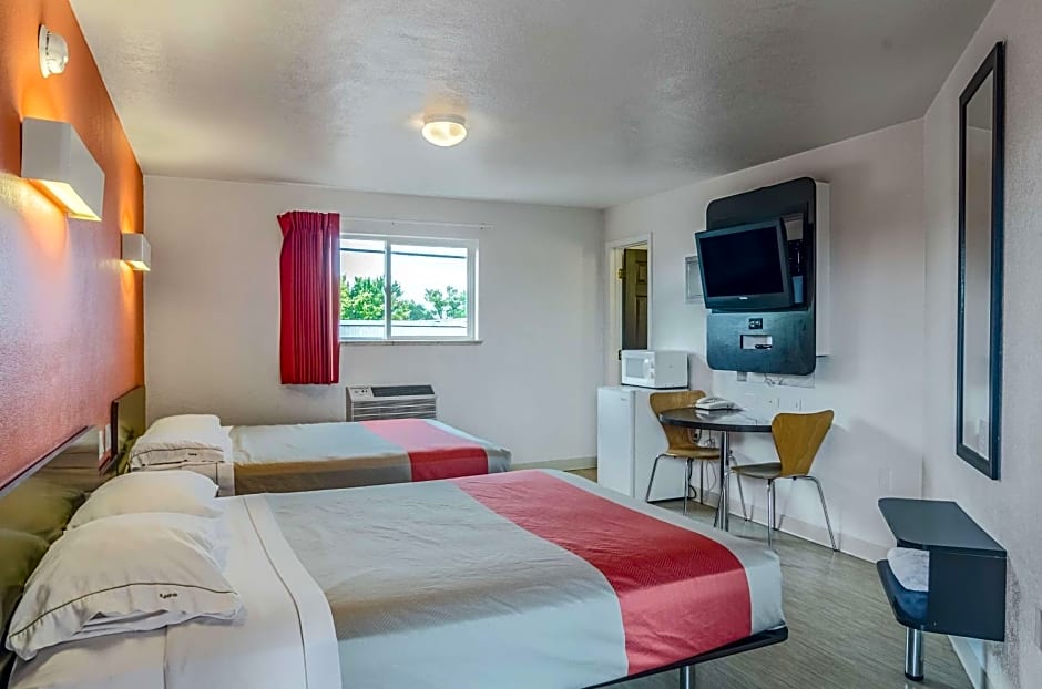Motel 6 Riverton WY