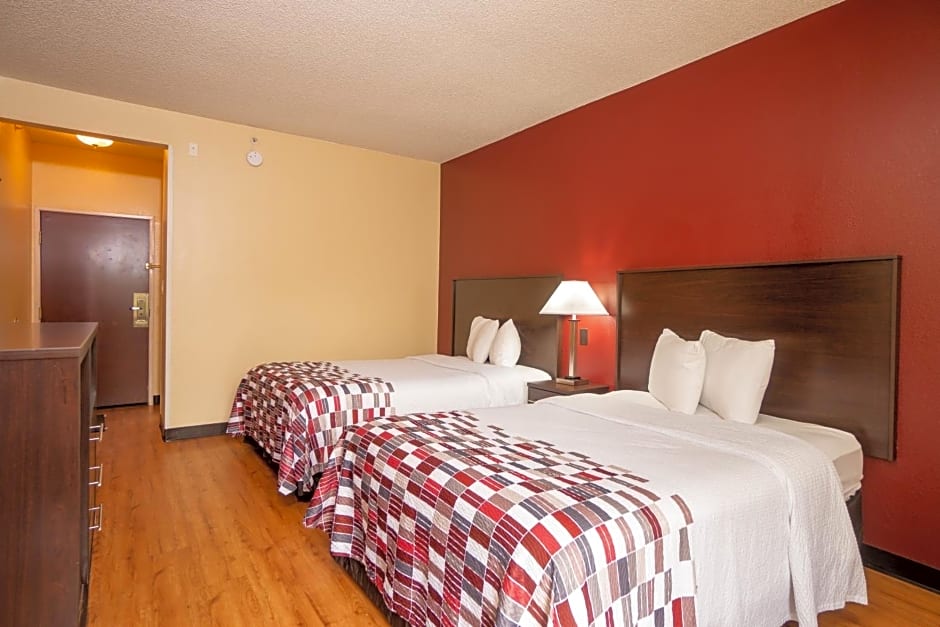 Red Roof Inn & Suites Indianapolis Airport