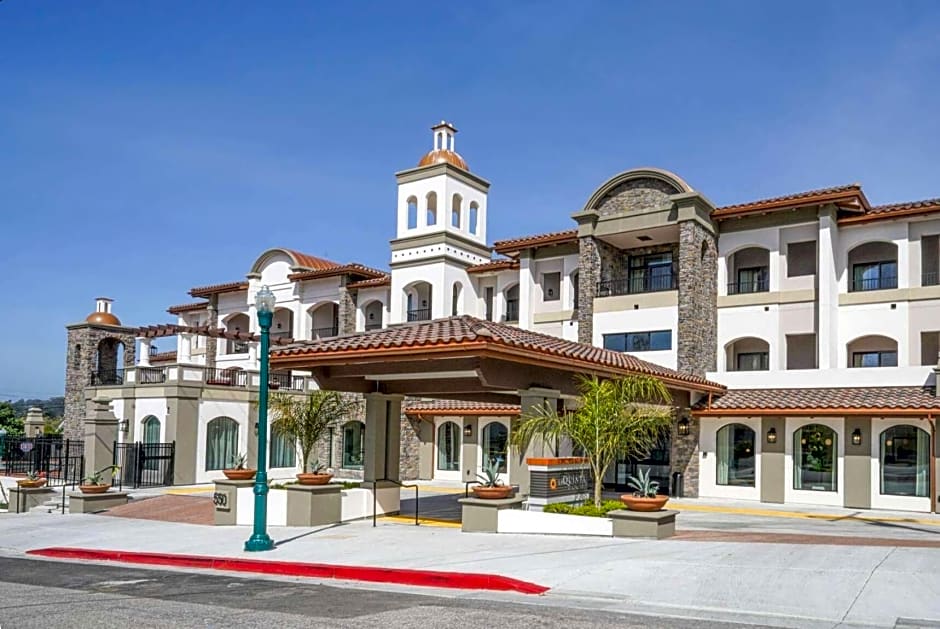 La Quinta Inn & Suites by Wyndham Santa Cruz