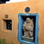 Les Artistes Inn