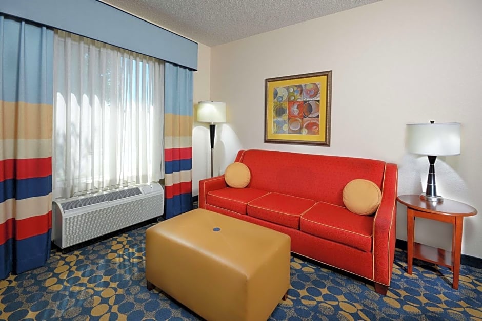 Hampton Inn By Hilton And Suites Charlotte Huntersville