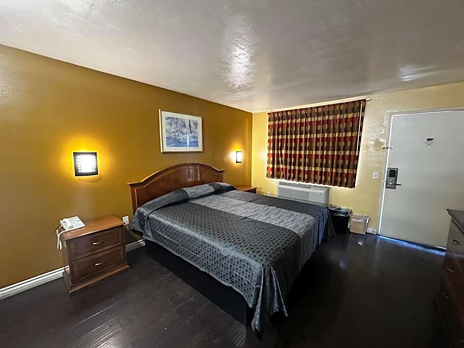 Sunpark Inn & Suites