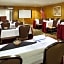 Holiday Inn Express Hotel & Suites Scottsdale - Old Town