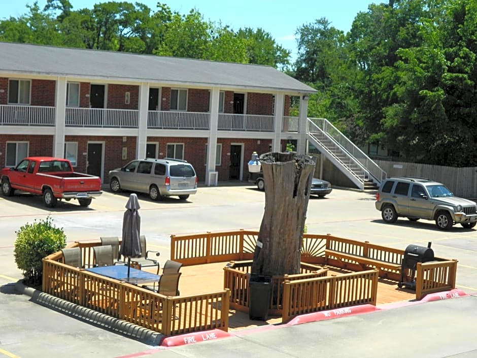 Paris Extended Stay Suites