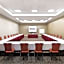 Hilton Garden Inn St. Charles
