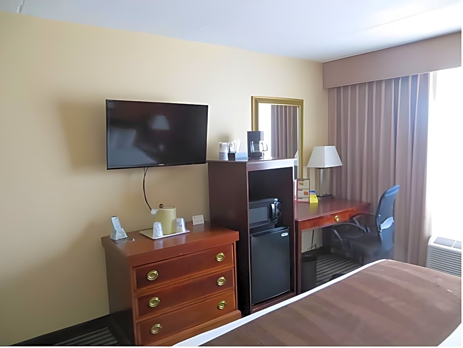 IBAN Dallas Park Central Hotel, Trademark by Wyndham