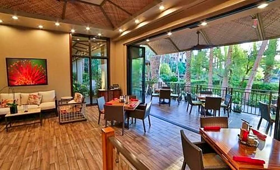 Tahiti Village Resort & Spa