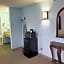 Coastal Inn & Suites