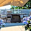 Sea View Motel