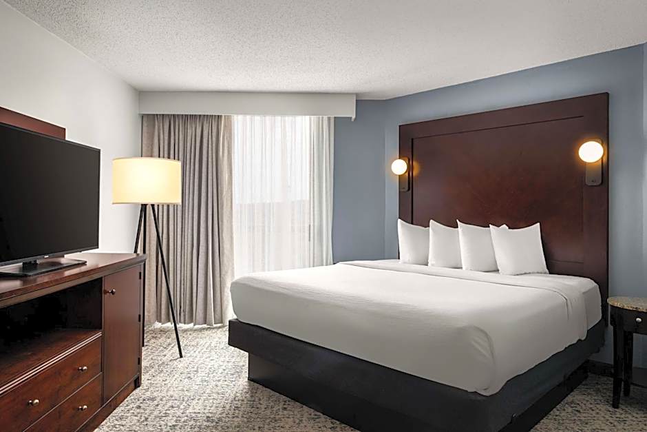 Embassy Suites By Hilton Hotel Birmingham