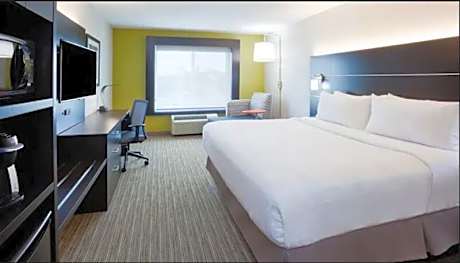 1 King Bed Standard