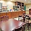 Country Inn & Suites by Radisson, St. Cloud East, MN
