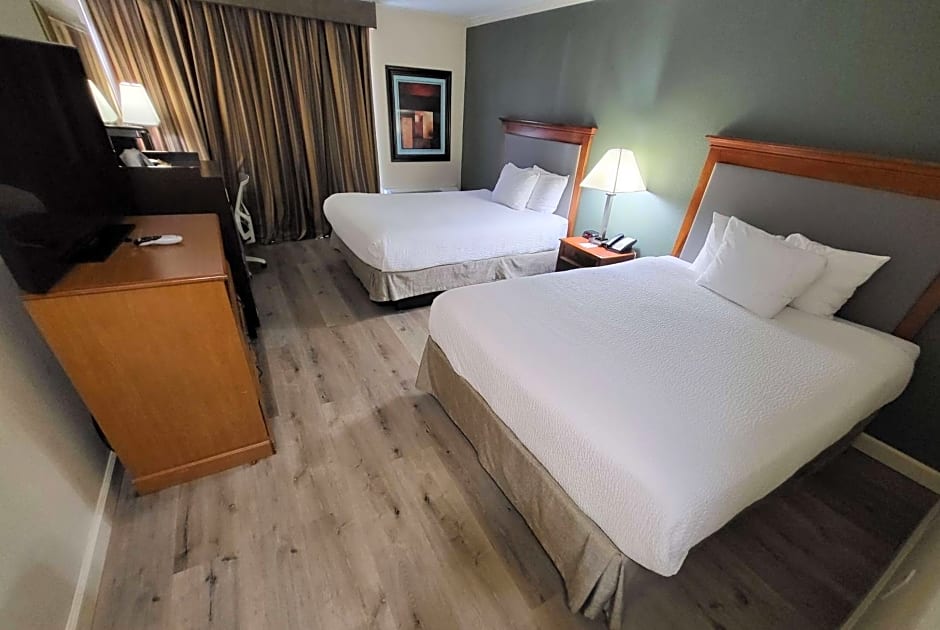 Ramada by Wyndham Houston Intercontinental Airport East