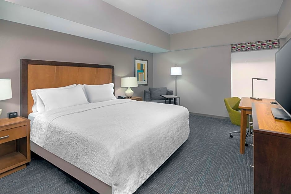 Hampton Inn By Hilton And Suites Clayton/St Louis-Galleria Area