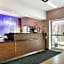 Comfort Inn & Suites Green Bay Stadium Area