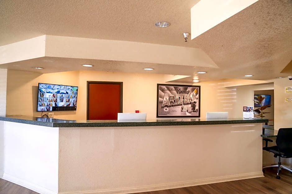 Super 8 by Wyndham Yuma