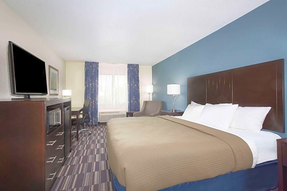AmericInn by Wyndham Mount Pleasant