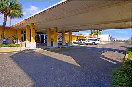 Americas Best Value Inn - Laredo
