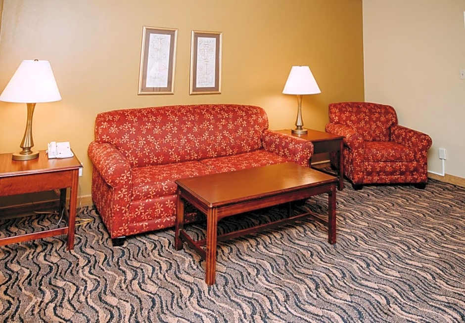 MCM Elegante Hotel & Suites Lubbock