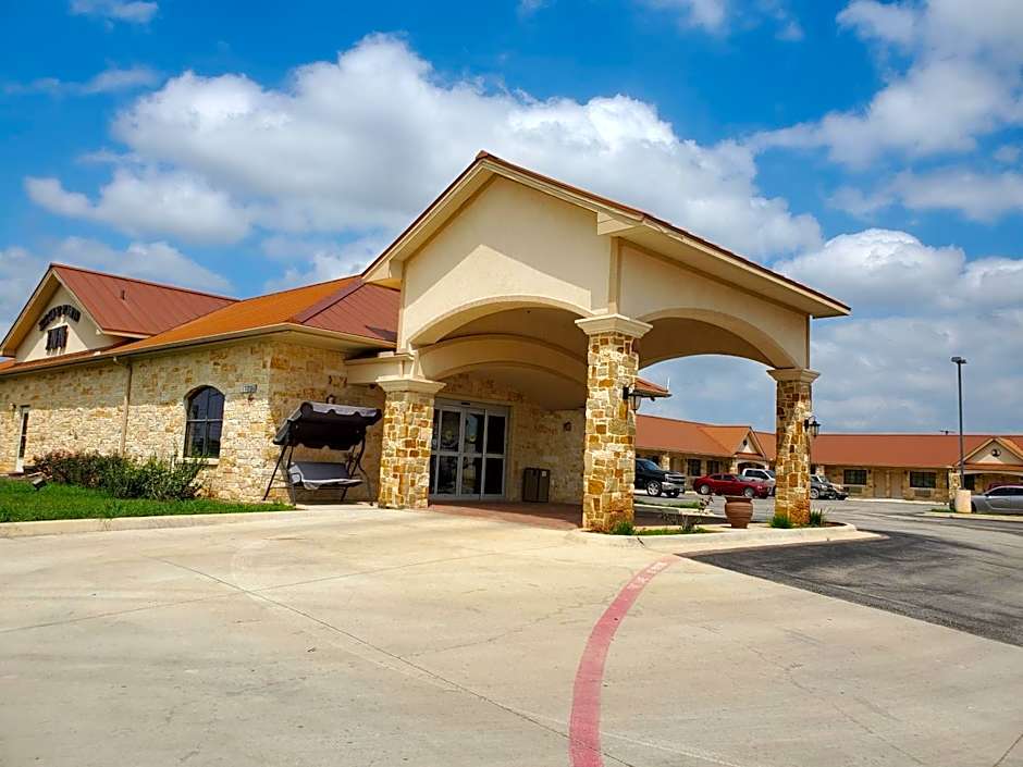 Eagle Ford Inn