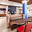 Holiday Inn Express and Suites Moody Leeds