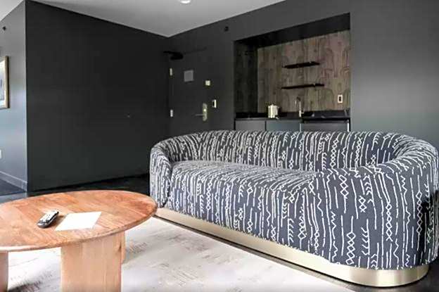 The Inn Hotel, Ascend Hotel Collection