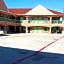 Classic Inn and Suites Humble