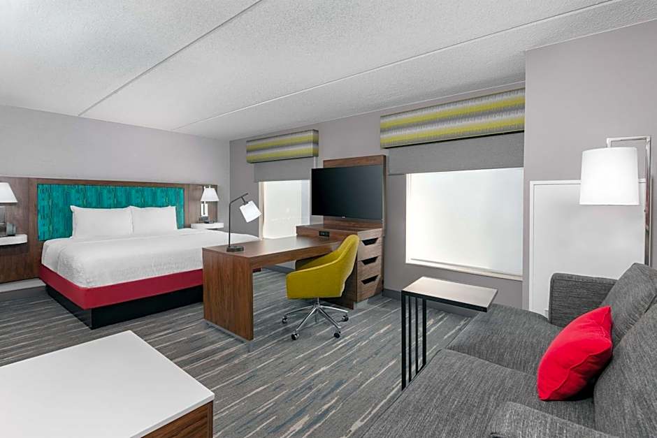 Hampton Inn By Hilton & Suites Cleveland-Beachwood