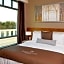 Porter Square Hotel