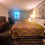 Super 8 by Wyndham Baytown / I-10